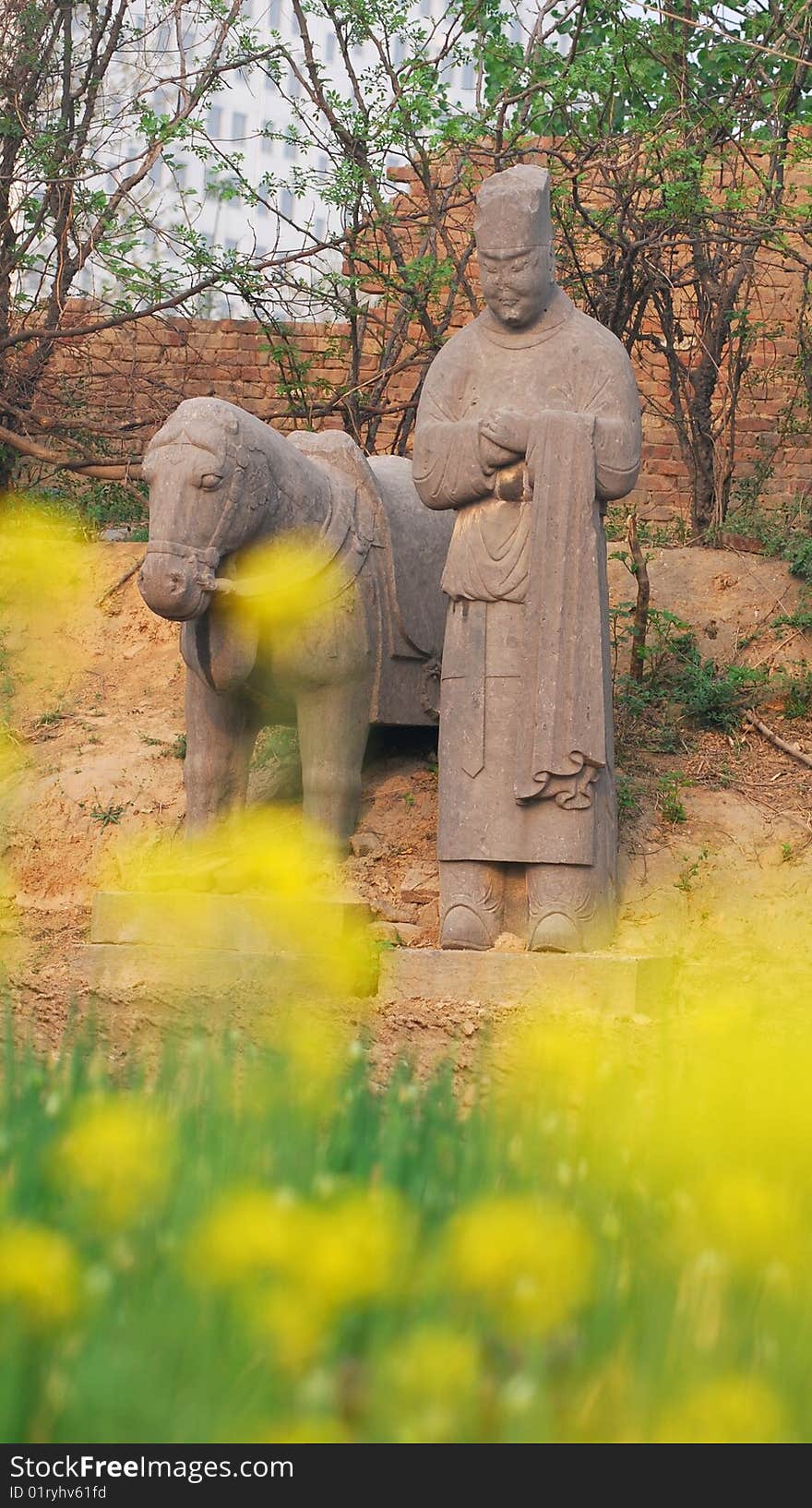 Stone sculpture at Songling, tombs of the Song Dynasty in Gongyi, Henan, China. Stone sculpture at Songling, tombs of the Song Dynasty in Gongyi, Henan, China.