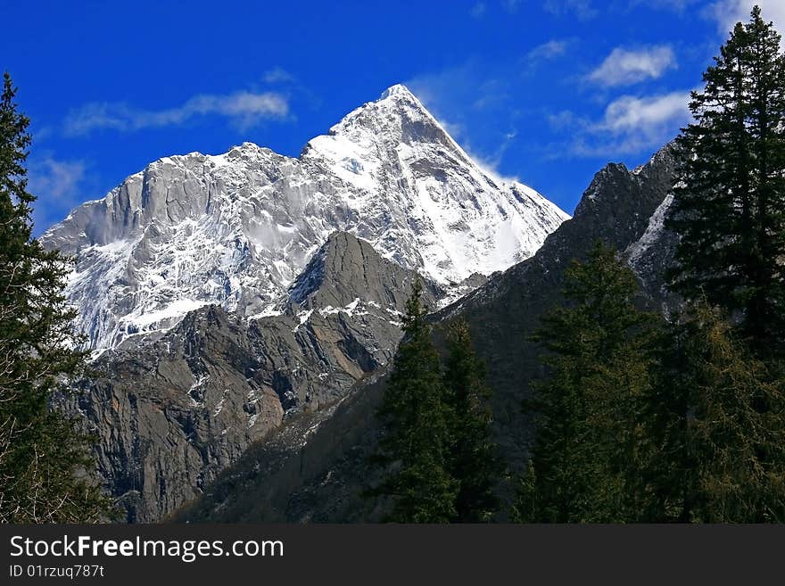 The highest peak of Siguniang Mountains which is consisted of four snow mountains located in Aba, Sichuan, China