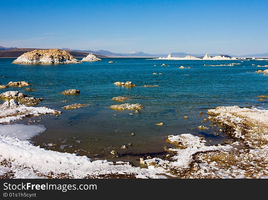 Mono Lake at Eastern Sierra in California