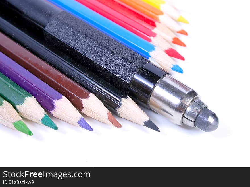 Wooden pencils kit and mechanical among them