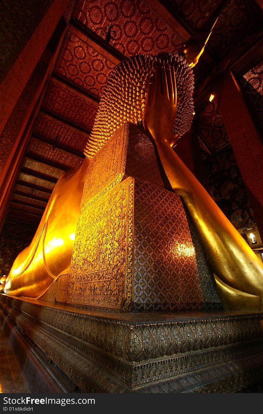 Head of Giant Sleeping Buddha Statue