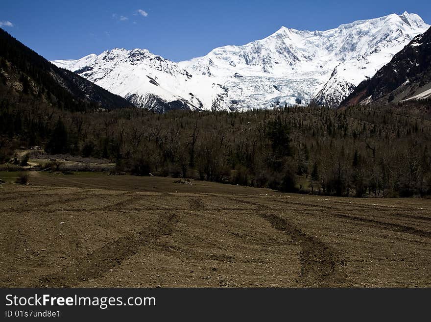 Beautiful snow mountains in tibet, china