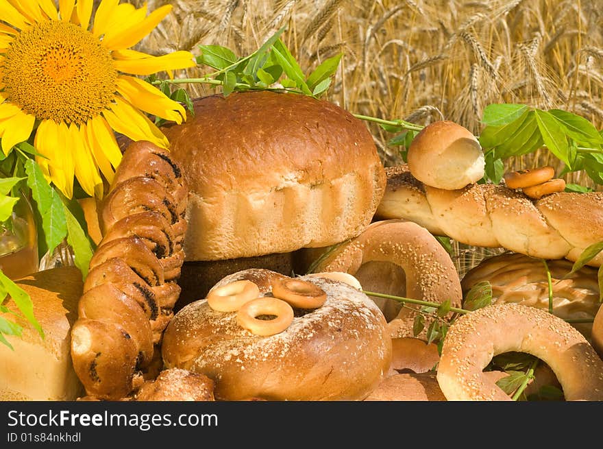 Has ripened an excellent crop of bread. Has ripened an excellent crop of bread.