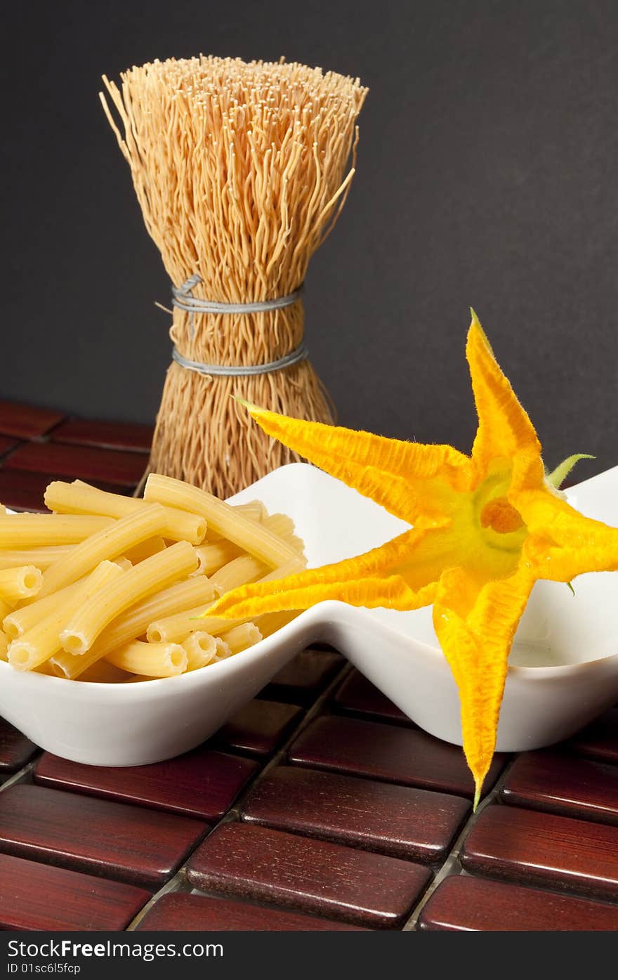 Pasta With Courgette Flowers