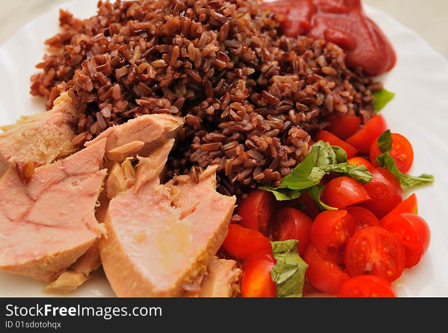 Tuna Wild Rice Tomatoes And Basil