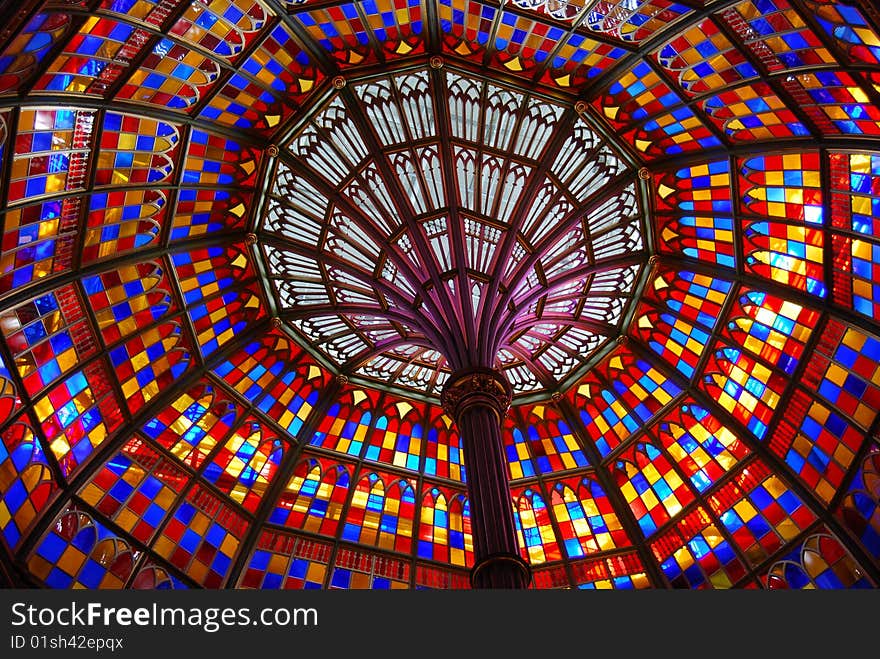 Stained glass ceiling of the old Louisiana State Capitol. Stained glass ceiling of the old Louisiana State Capitol.