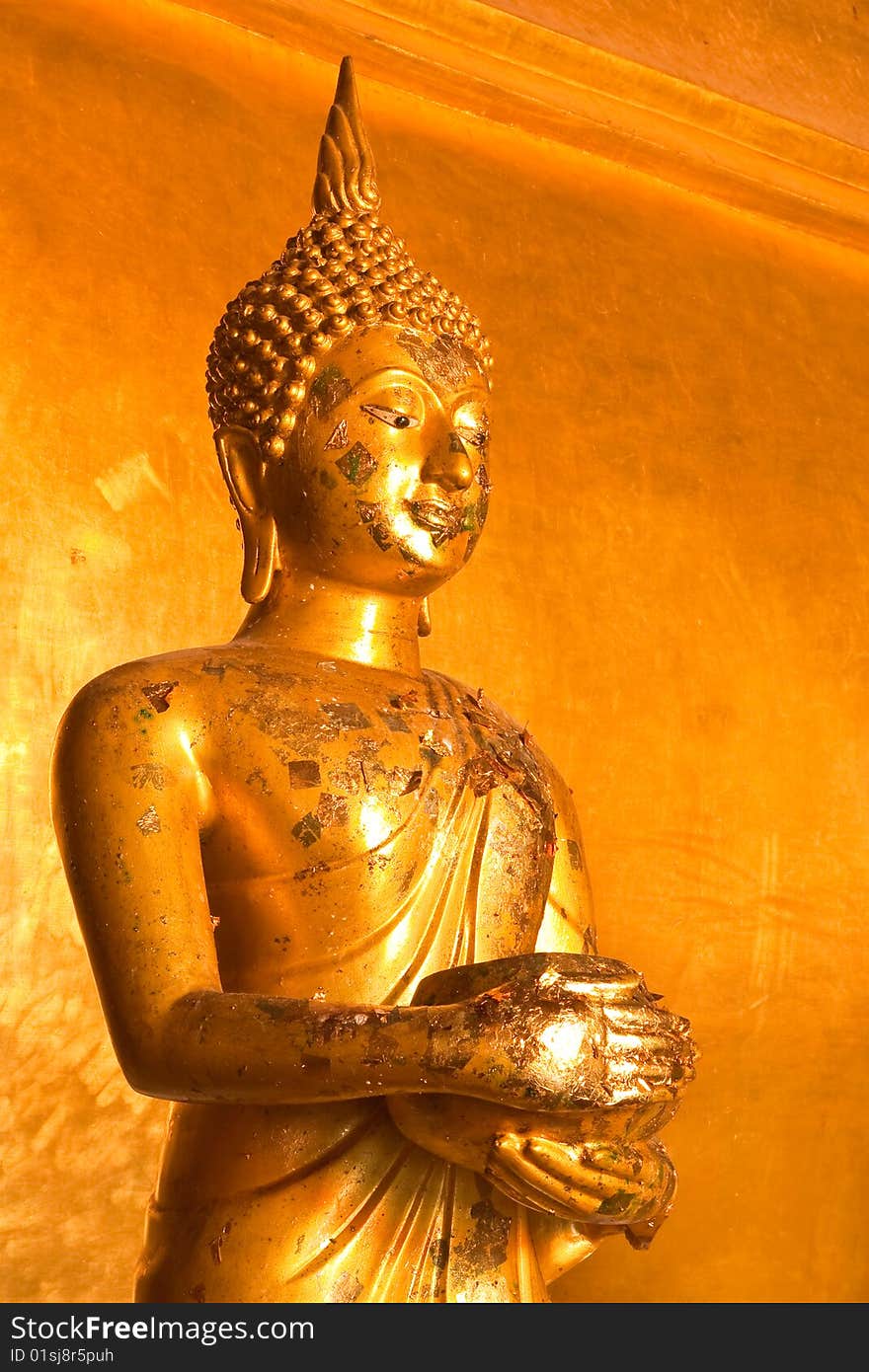 Old Buddha image