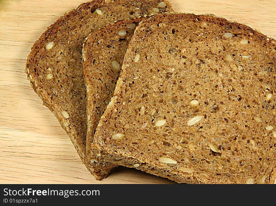 whole-meal bread,have breakfast, grain bread,