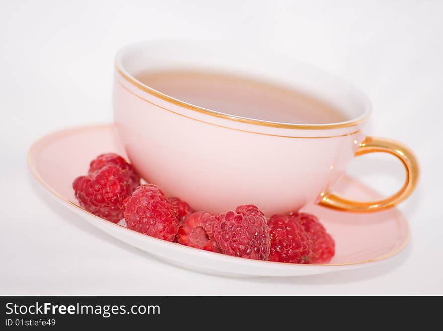 Cup tea raspberry