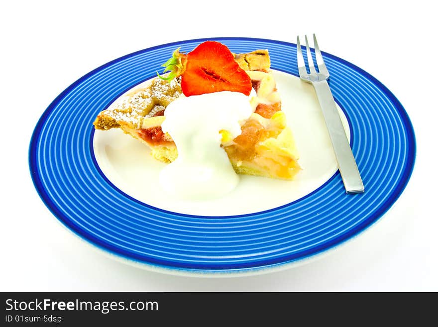 Pie with Strawberries and Cream