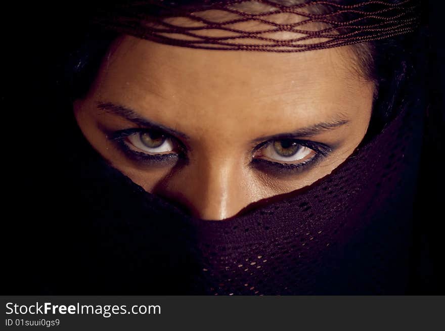 Picture model. Arabic woman. Green eyes.