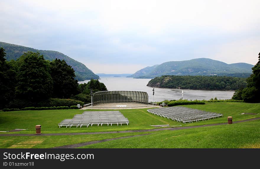 The scenery of Hudson river from the Westpoint Academy