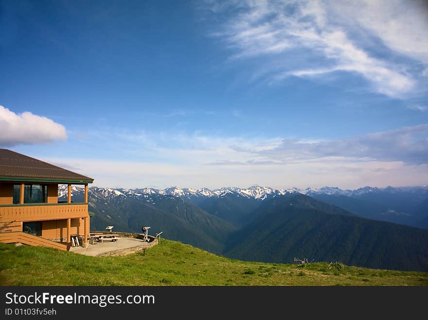 Mountain Lodge at Hurricane Ridge