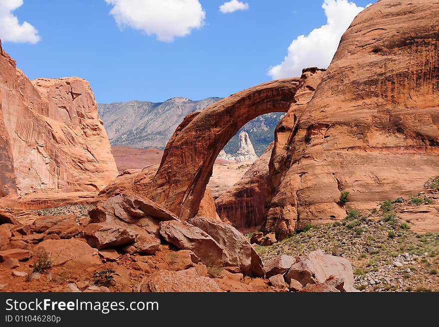 Picture of the Rainbow Bridge National Monument