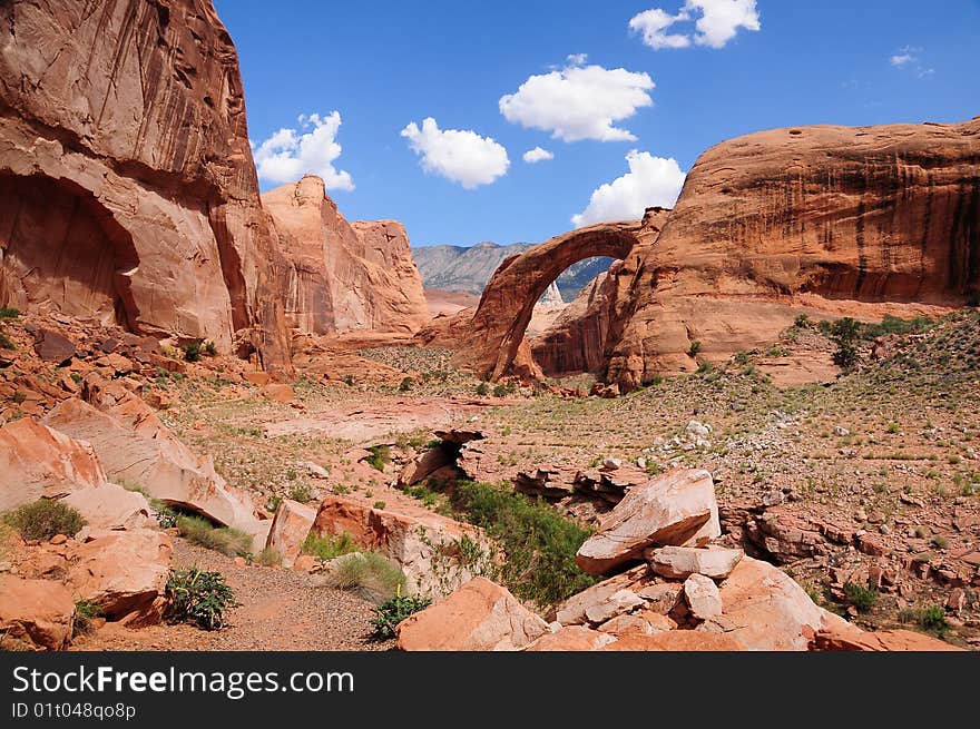 Picture of the Rainbow Bridge National Monument