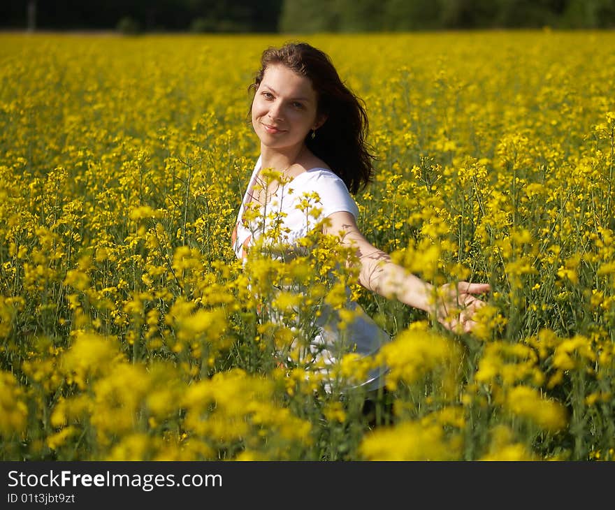 The beautiful woman in the rate field