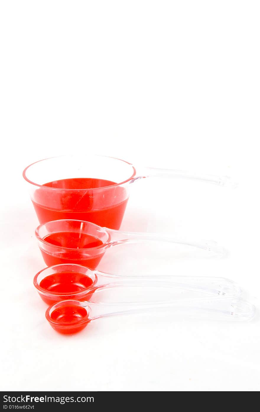 Measuring cup Set - 4 Pieces on white