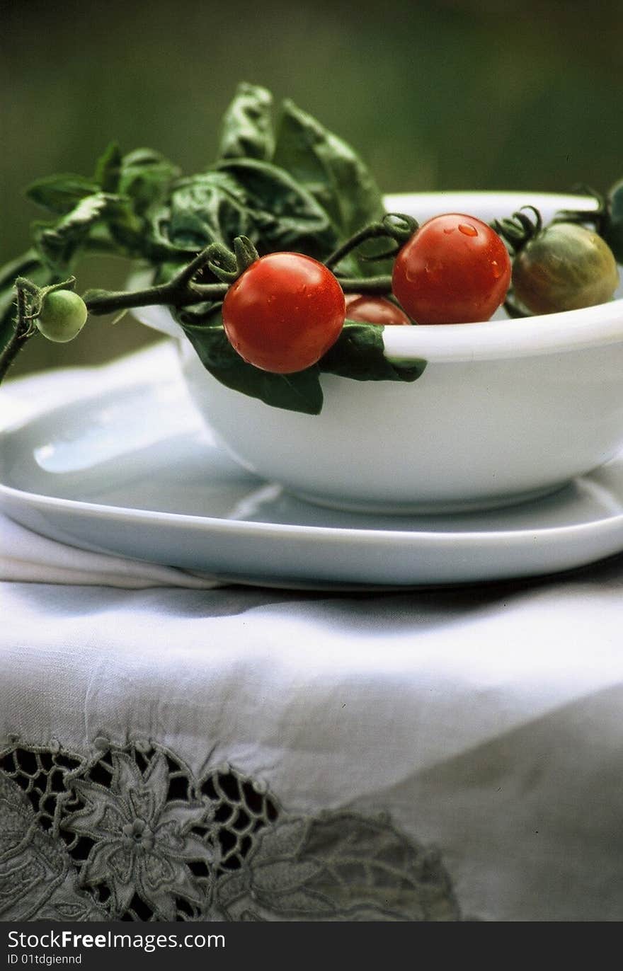 Cherry tomatoes and basil