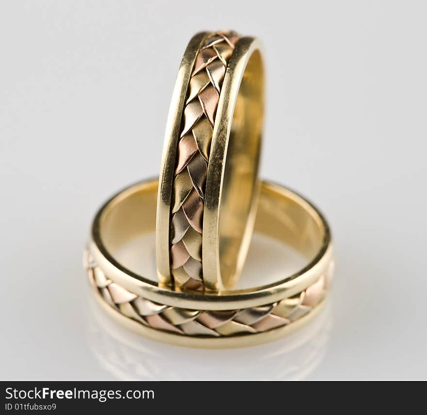 Gold wedding rings