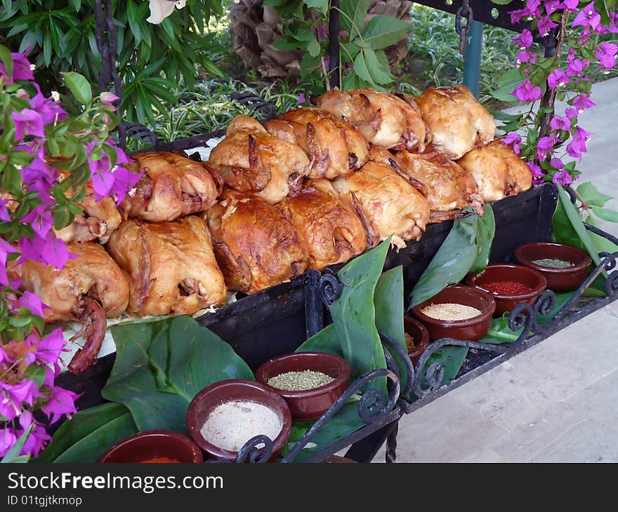 Fried chickens move at restaurant in an exotic kind