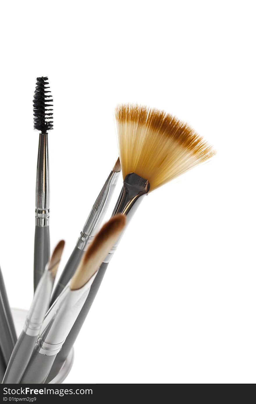 Cosmetic brushes