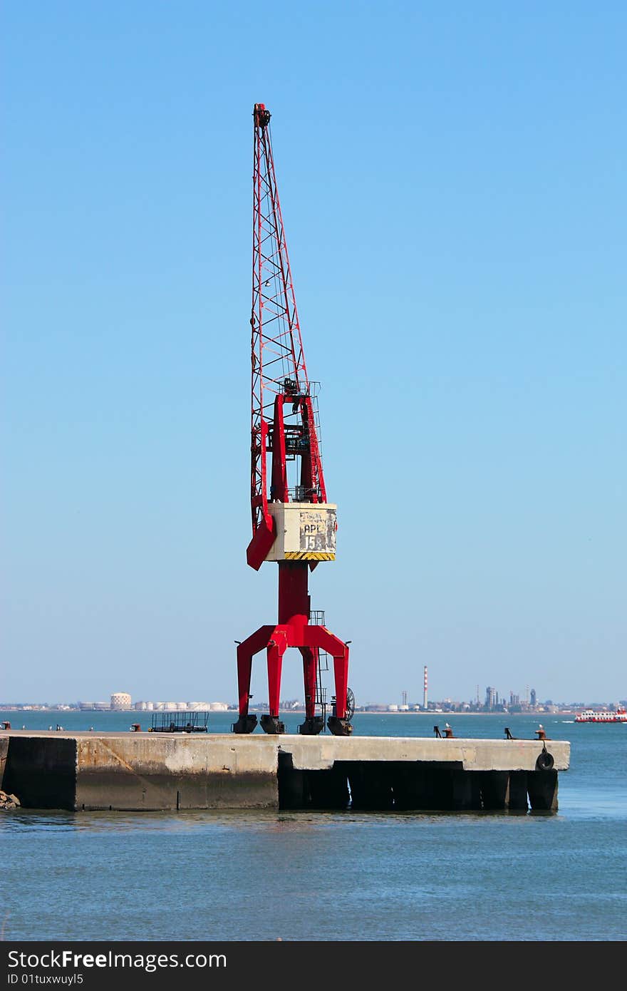 Harbor crane