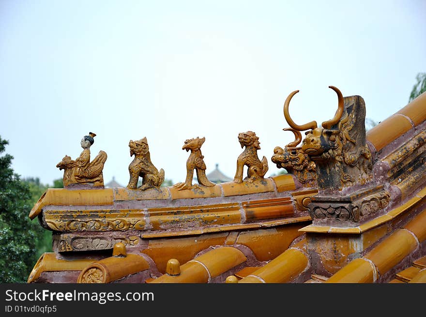 Corner of roof in Beihai Imperial Park