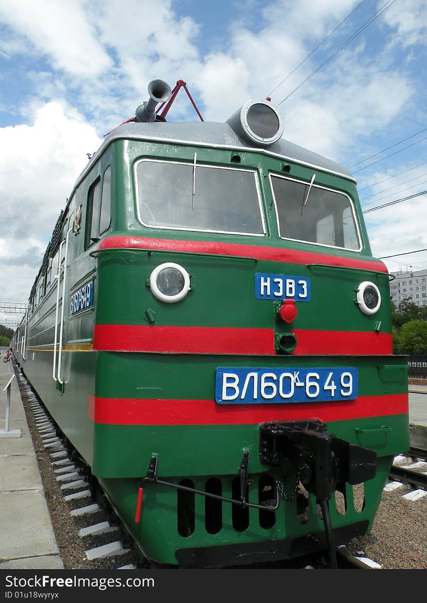 Electric locomotive