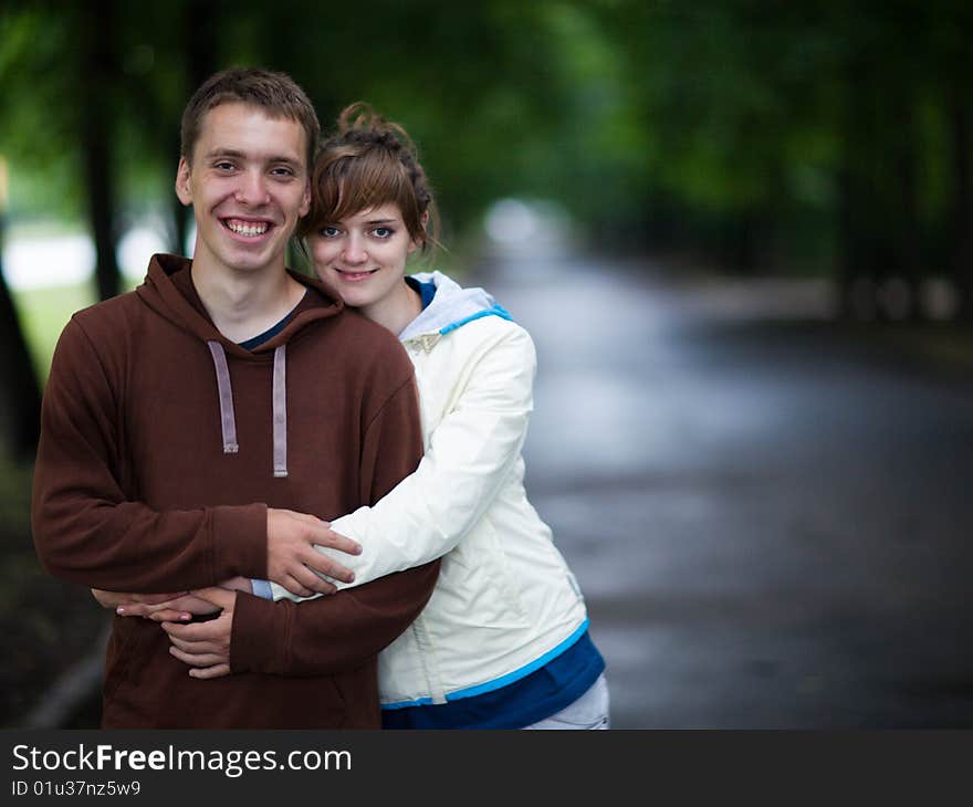 Portrait of a loving couple - shallow DOF