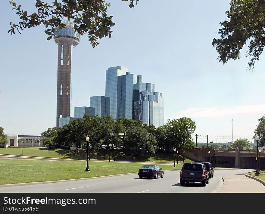 Dealey plaza, Reunion Tower and skyscrapers.