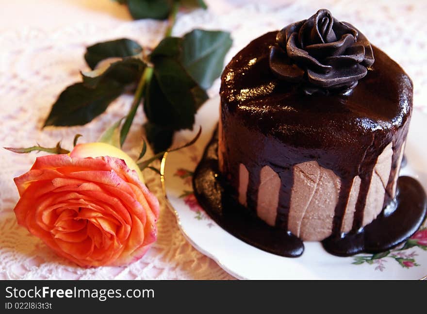 Easter chocolate cheesecake with roses