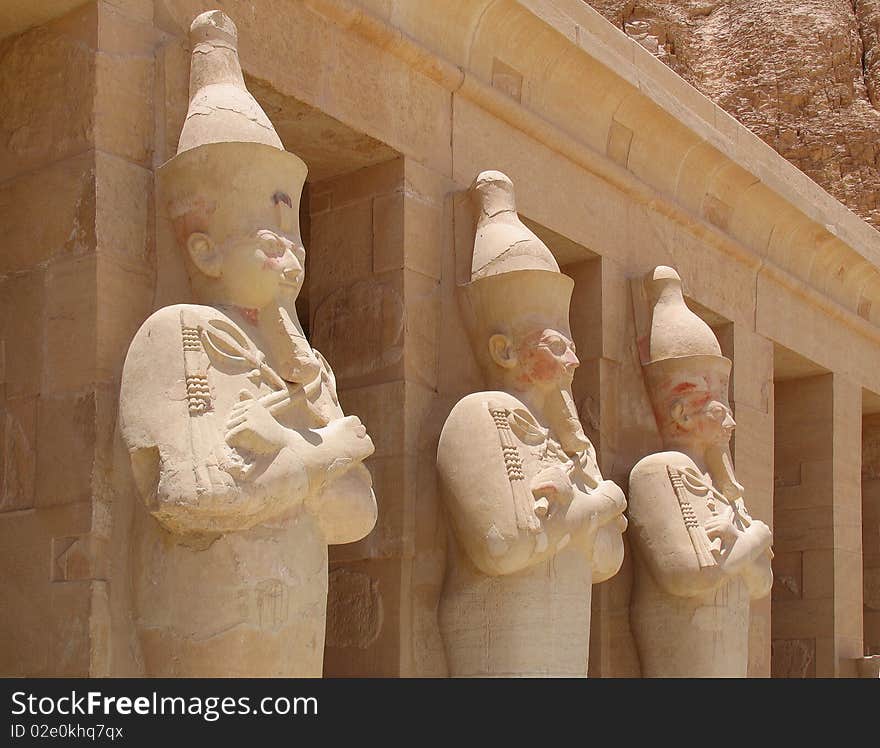 Ancient statues at Hatschepsut temple