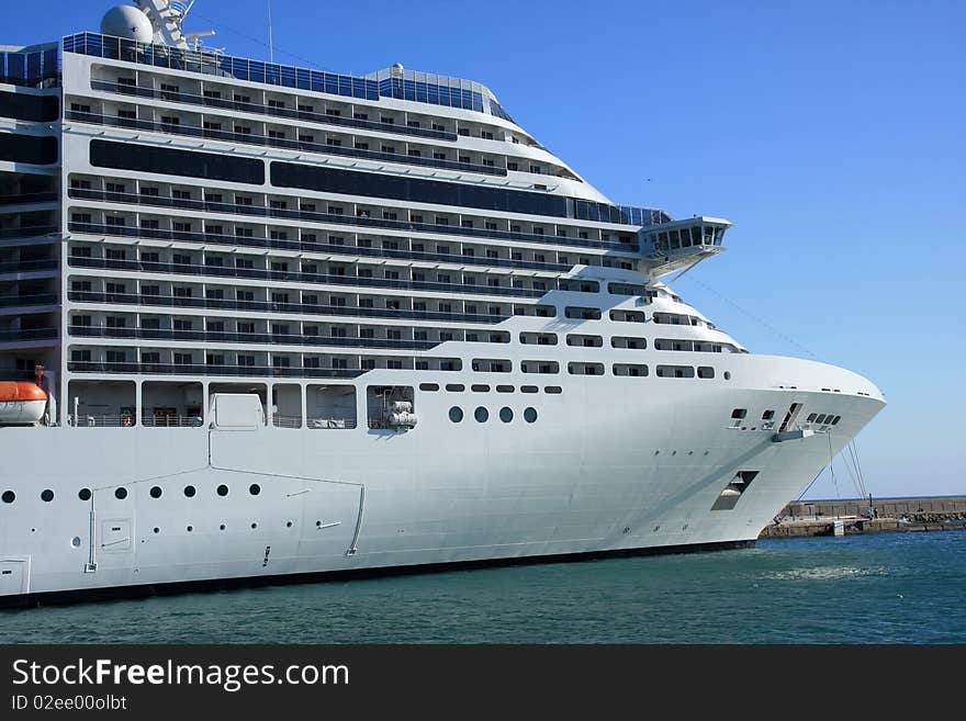 Cruise tied up in the public quay in Alicante. Cruise tied up in the public quay in Alicante