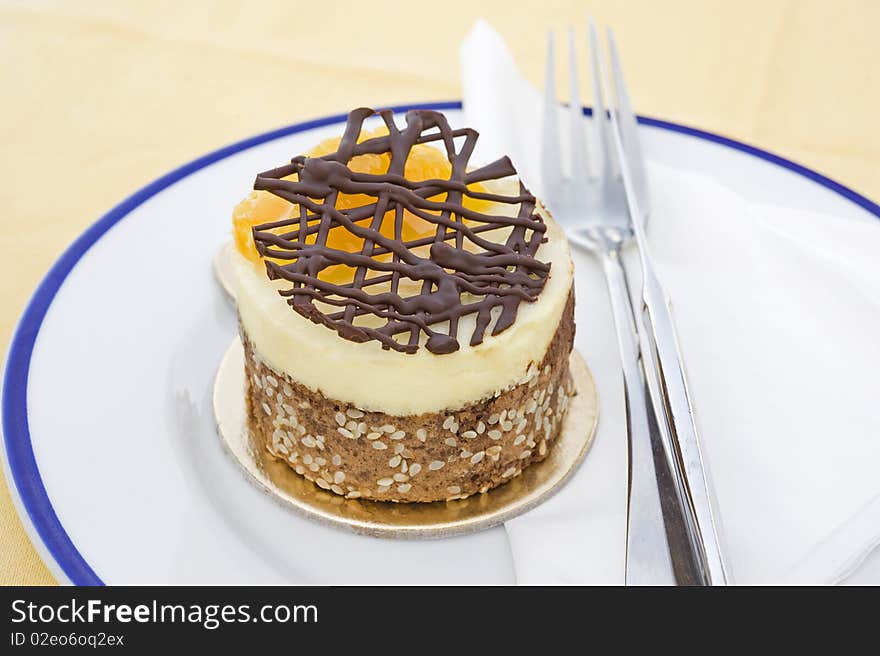 Fruit cheesecake on a plate