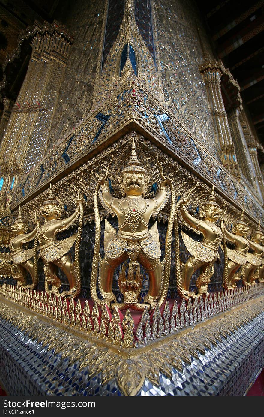 A statue at the Grand Palace