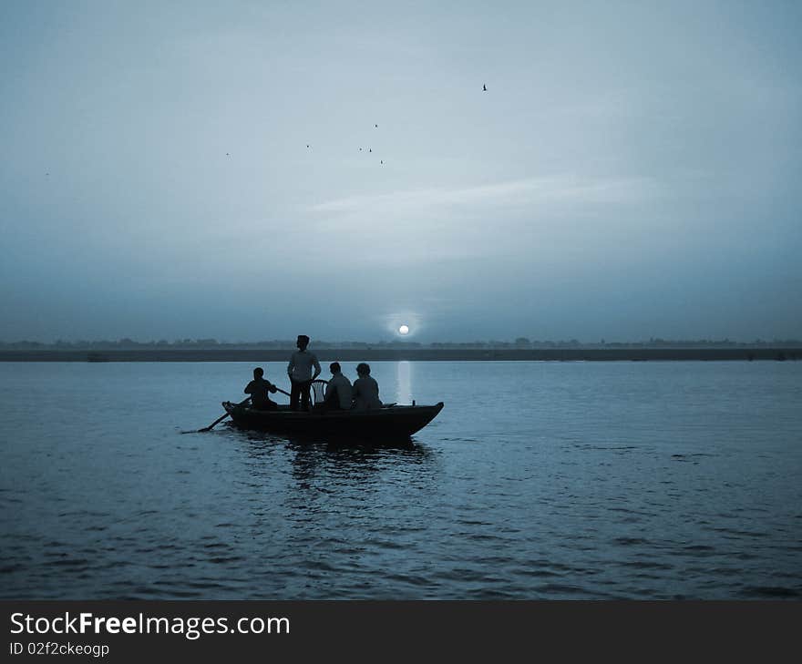 Rowing boat on River Ganges