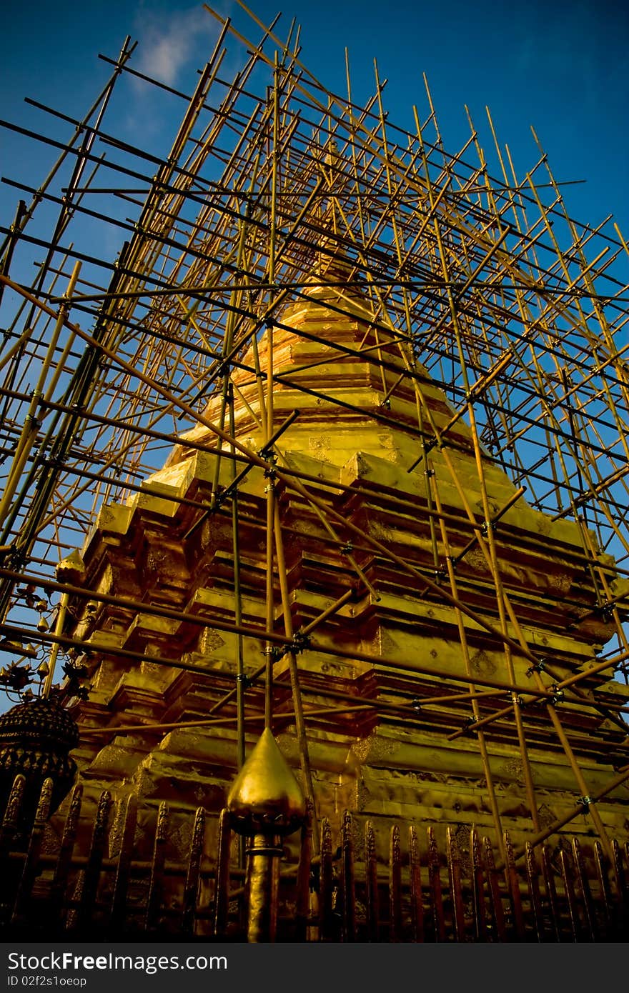 Temple doisutep gold in thailand