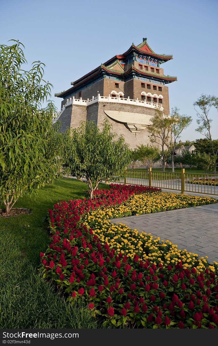 The Jianmen is located at Qianmen. It's a very famous view point of Beijing. Chinese people built is in Min dynasty. It is five hundred and seventy years old. The Jianmen is located at Qianmen. It's a very famous view point of Beijing. Chinese people built is in Min dynasty. It is five hundred and seventy years old.