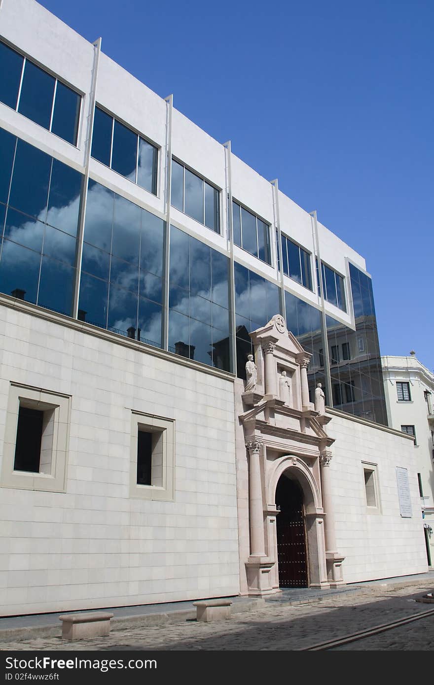 New glass church, in Old Havana (II)