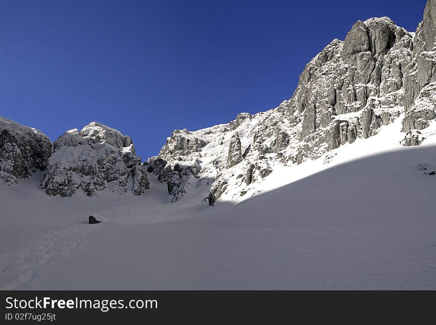 Snow, Rocks And Adrenaline