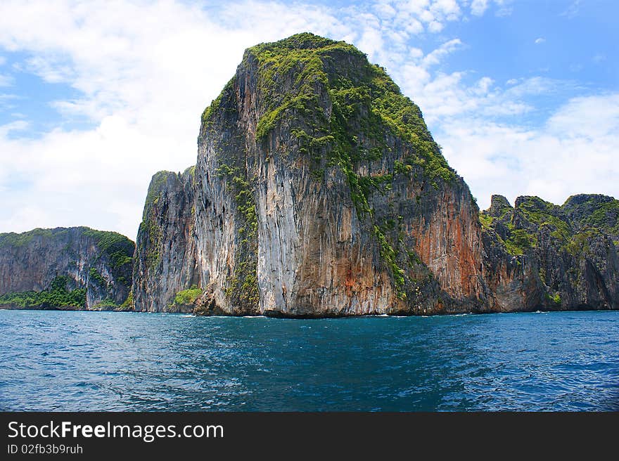 PhiPhi Island