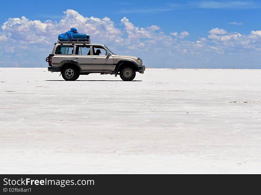 Jeep on Salt Flats of Uyuni, Bolivia