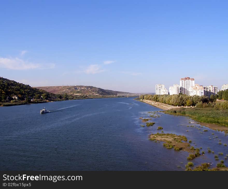 Rybnitsa city in Dnestr Moldavian republic on left