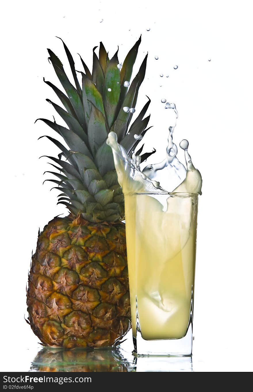 Pineapple juice splash