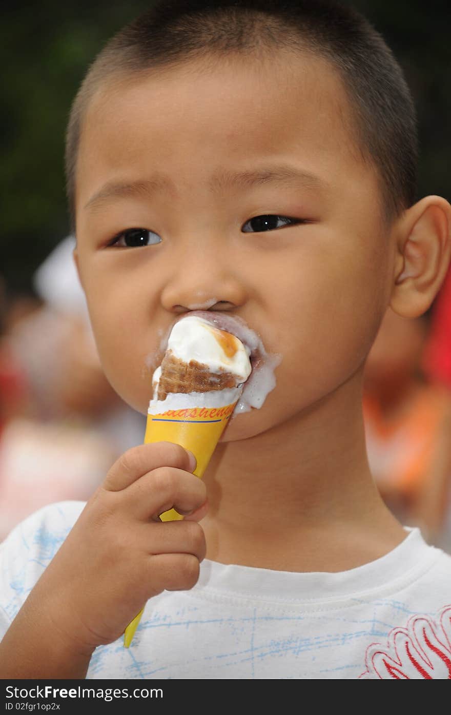 Boy eating icecream