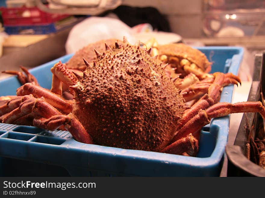 Crabs blue box - the market in Spain