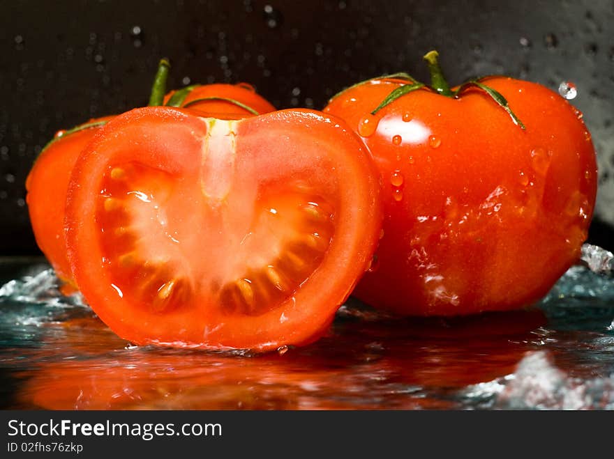 Tomatoes in water