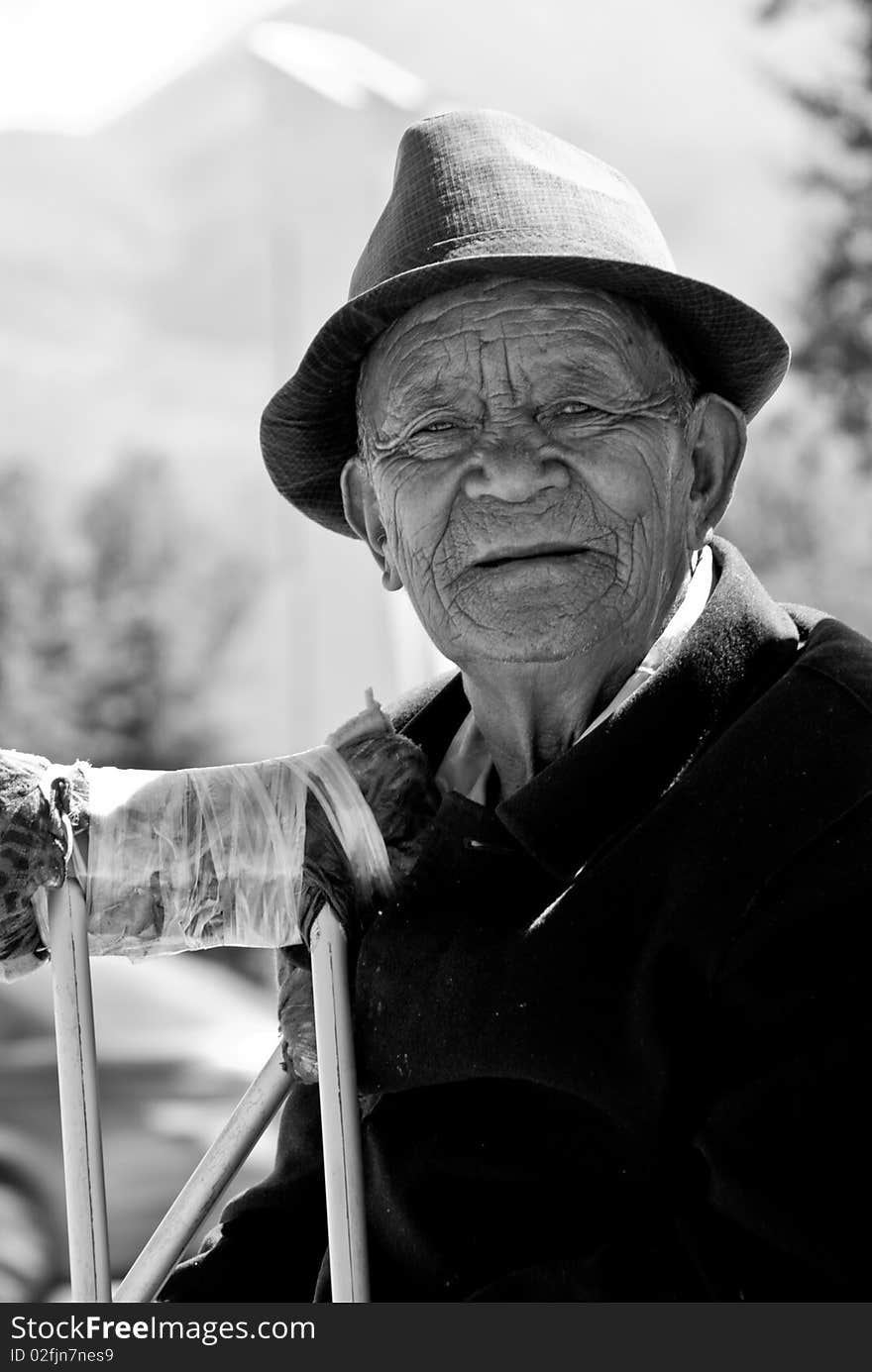 The vicissitudes of old people sitting on the street. The vicissitudes of old people sitting on the street