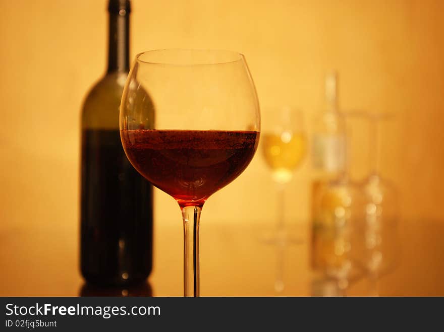 A shot of a white wine and red wine glass. A shot of a white wine and red wine glass