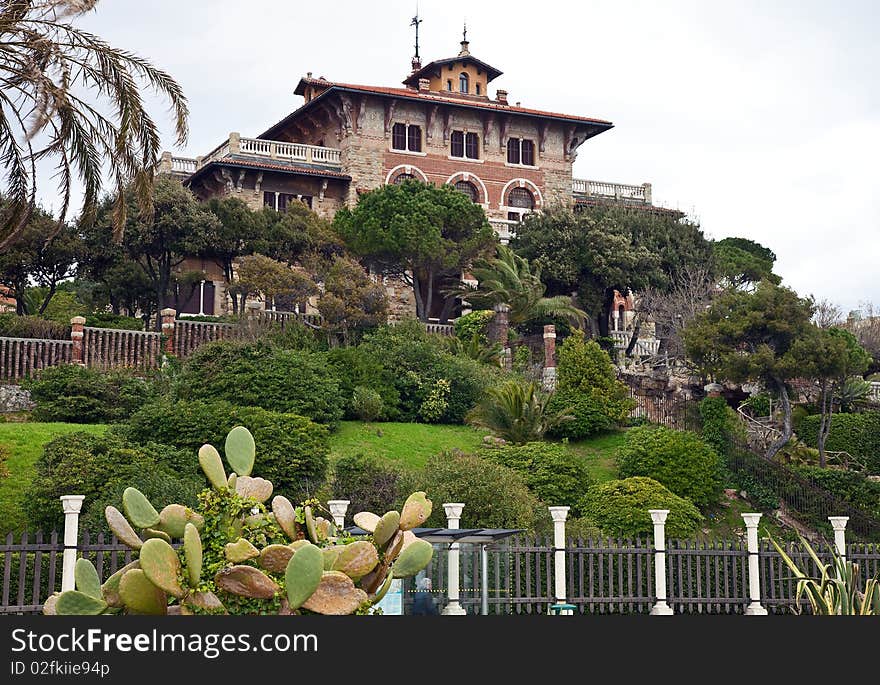 Villa in medieval style in Genoa, Italy. This villa is located in popular Corso Italia steet near Boccadasse. Built in 1924 on plan of G. Coppede, the villa rises on a knoll in dominant position, the walk to sea that connects the Fair of the Sea to Boccadasse. Villa in medieval style in Genoa, Italy. This villa is located in popular Corso Italia steet near Boccadasse. Built in 1924 on plan of G. Coppede, the villa rises on a knoll in dominant position, the walk to sea that connects the Fair of the Sea to Boccadasse.